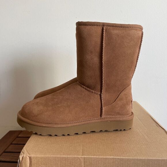 UGG Classic Short II Boots Chestnut USA Women Size 6/UK 4/EU 37 - Picture 7 of 12